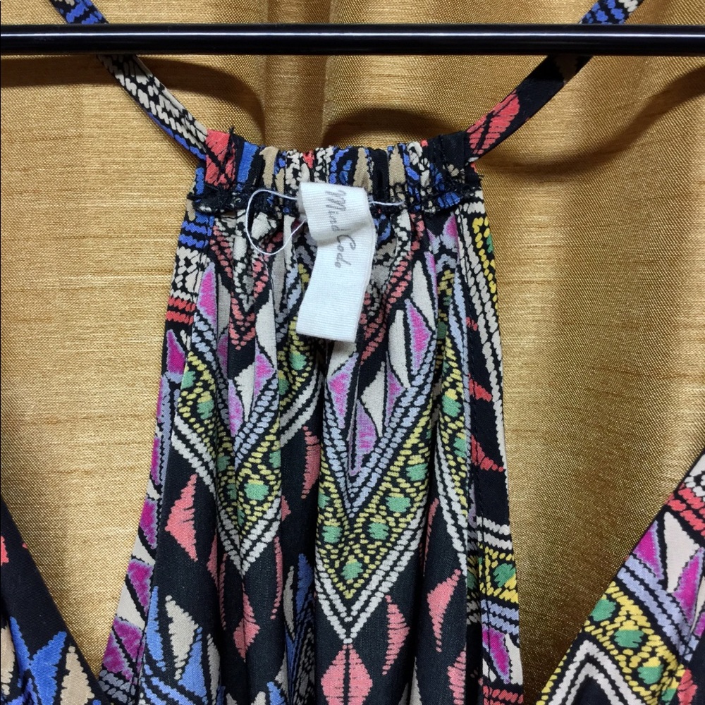 Mind Code Razor Back Top - Picture 2 of 3